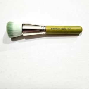 Bdellium Face 957 Large Precision Kabuki Green Bamboo Collection Brush NEW!